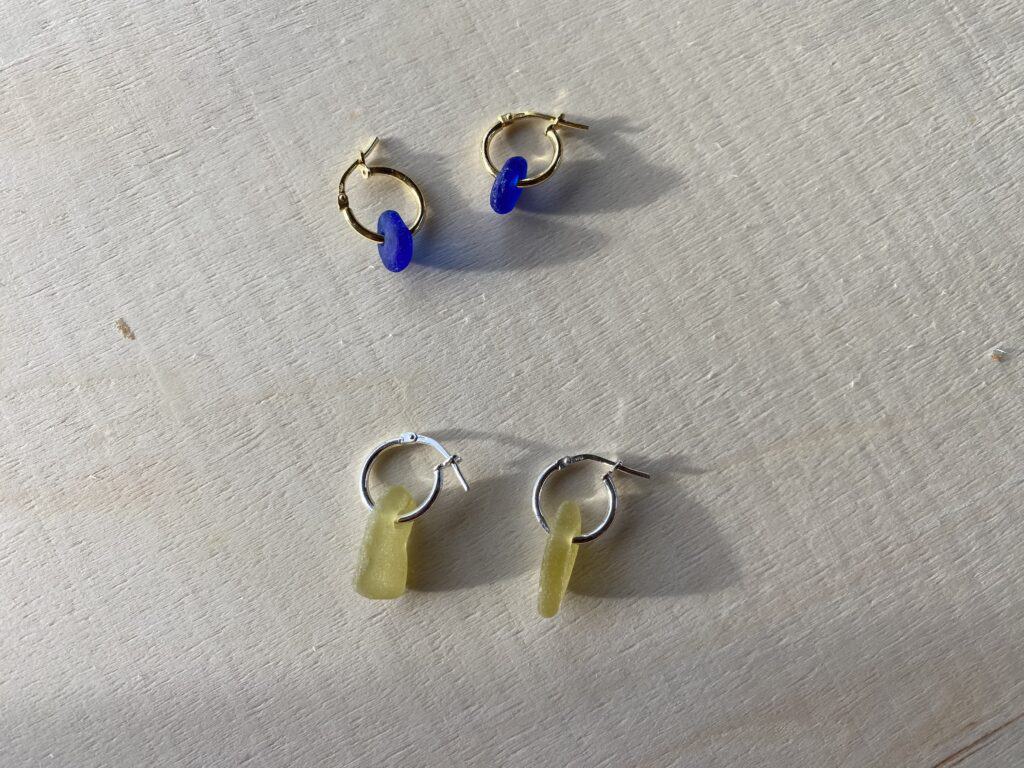 Afbeelding van basic seaglass oorbellen.
